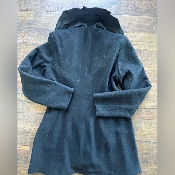 CAbi Women's Elegant Black Wool Ruffle Blazer Sweater Jacket - Picture 7 of 7